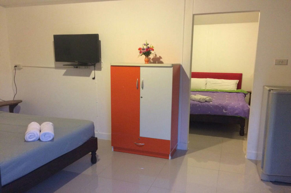 Happy House 51 Hotel Hua Hin Exterior photo